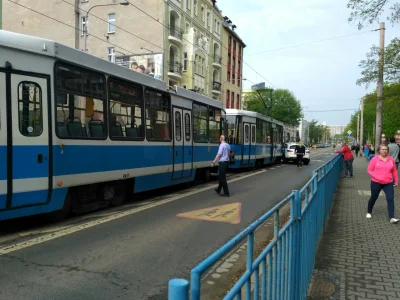 Bonetti - #wroclaw na glinianej tramwaj miał wypadek