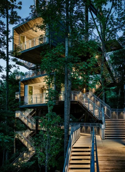 Aerin - Zrównoważony dom na drzewie

http://www.archdaily.com/484334/the-sustainabili...