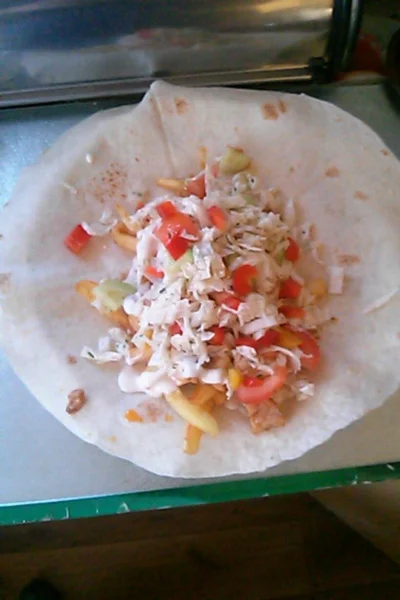 mm_st - Kolega stwierdził że tortilla z frytkami to #zuo i #profanacja #jedzenie co o...