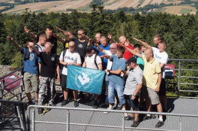 tellmemore - serio, przejdź się na ich demonstracje, pogadaj z ludźmi. To zwykli nazi...