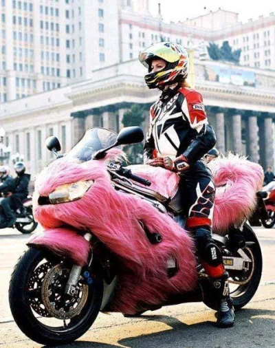 Gadzinski - Motocykl dla różowego paska :D

#motocykleboners