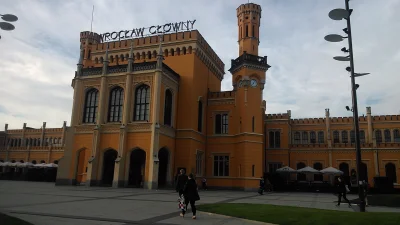 DarkAlchemy - *Dworzec Główny PKP*
Mejn Łejłej Stejszyn

#dziendobry #wroclaw
