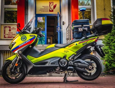 veldrinn - @fizyk78: Skuter raczej tylko z nazwy - Yamaha TMAX. Pojemność skokowa 530...