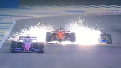 Gusmag - Elon Musk testuje nowe silniki rakietowe w bolidzie Vettela.

#f1