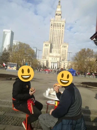 MamutStyle - Pojechałem wczoraj do Warszawy, wypiłem kawę pod pałacem kultury, widzia...