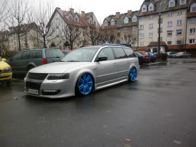 A.....l - #!$%@?, znalazłem przykład idealny #wiestuning xD
#passat b5 na z #popsute...