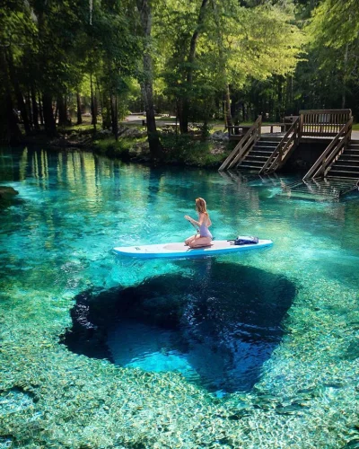 Castellano - Ginnie Springs Outdoors. LLC. Stany Zjednoczone
foto: Ever Changing Hor...
