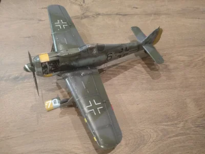 wicieyy - Wolno plusa Focke-Wulfowi 190?

1/32 Revell, mój pierwszy samolot, po małej...