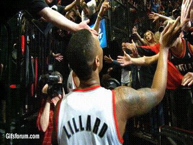 marsellus1 - #nba #lillard #gif

Owacje na stojąco. Lillard mistrz.