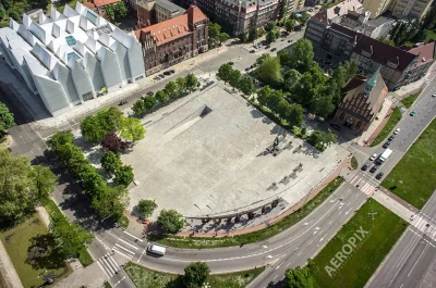 kocham_jeze - Filharmonia w Szczecinie, Centrum Dialogu Przełomy i kościół św. Piotra...