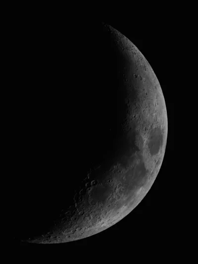Nedved - Dzisiejszy 5-dniowy Księżyc. Tarcza widoczna w 29%.
(mozaika)

#nedvedins...