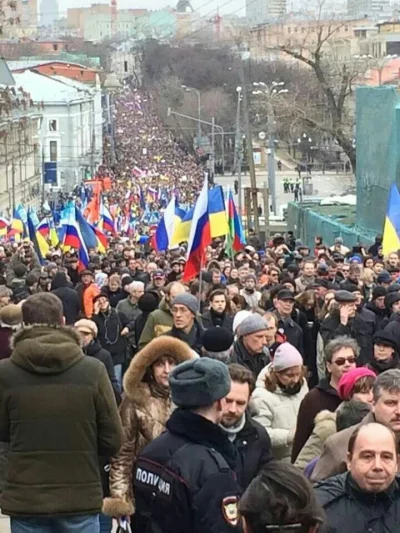 wickedowl11 - Marsz w Moskwie przeciwko wojnie, z tego co pisze mój znajomy ludzi jes...