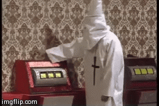 P.....r - #niewiemjaktootagowac #czarnyhumor #bialyhumor #kkk #gif