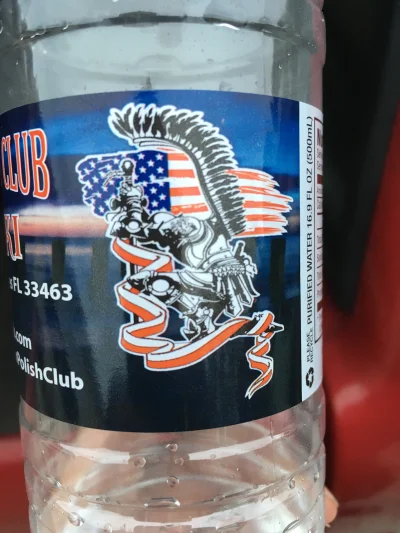 lajsta77 - Jak #woda to tylko w takiej butelce #patriotyzm #4konserwy