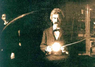 sportpomnikow - Mark Twain w laboratorium Nikoli Tesli w 1894 r. bawi się prądem.

...