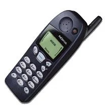 Felonious_Gru - 1. Nokia 5130 (ta prawdziwa)

2. Nokia 3310 (znana także jako 3315)

...