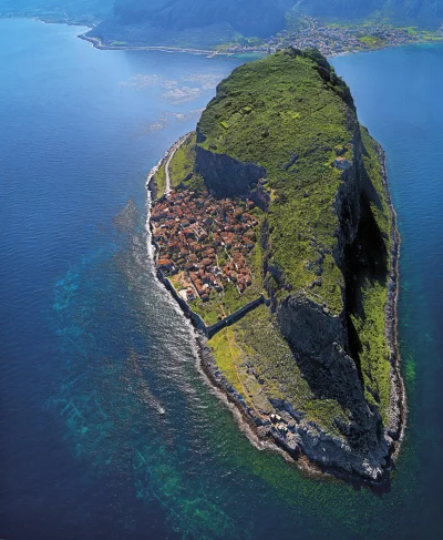 xblackwidowx - #earthporn
"Ukryte miasto", Monemvasia, Grecja.