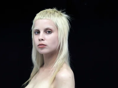 6a6b6c - > Yolandi

@CamelCase: serio?