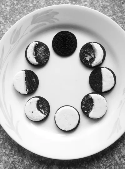 p.....a - #niecodziennasztuka #foodporn #oreo #ksiezyc

Tutaj wincyj dziwnej sztuki.