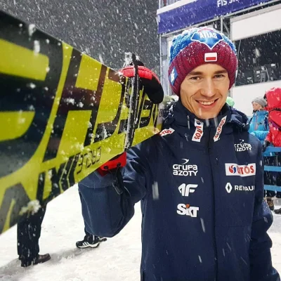 Tomek_Tcz - Kamil Stoch - moja historia, już dziś 20:00 na Discovery Channel!


– Pow...