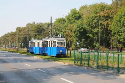 Cymerek - Zabytkowe tramwaje uziemione przez krakowskie Miejskie Przedsiębiorstwo Kom...