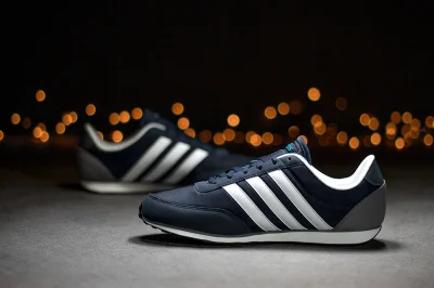 geekmaster - Ma ktoś buty Adidas V Racer? Nie rozwalą się po miesiącu? ( ͡° ͜ʖ ͡°)

...