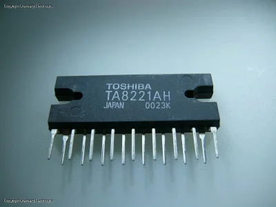 ArekJ - Ma ktoś pomysł gdzie dzisiaj w #warszawa dostanę od ręki układ Toshiba TA8221...
