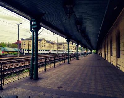 gnoj - Stary dworzec kolejowy w Krakowie.
#fotografia #mojezdjecie #krakow #pkp #kole...