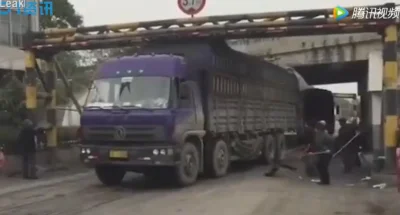 Mesk - Chińscy szabrownicy czekają na przejazd ciężarówek
Wykop (✌ ﾟ ∀ ﾟ)☞ https://w...
