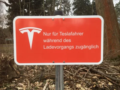 J.....I - Tak właśnie Tesla obchodzi prawo u niemca. Otworzony pierwszy nowy supercha...