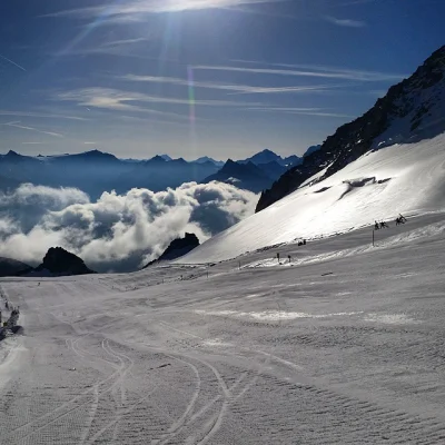 mordzia - Sezon narciarski uważam za rozpoczęty. W końcu :).



#narty #zima #gory #a...