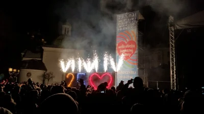 sierpek - @straszakq: a to są "fajerwerki" dzisiaj w #krakow XD