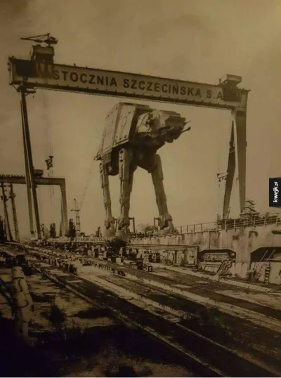 Kempes - #szczecin #heheszki #starwars

Kiedyś to były stocznie...