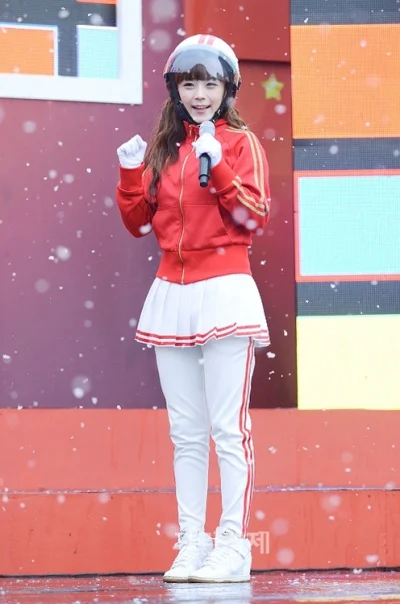 K.....o - #soyul #crayonpop 

#koreanka