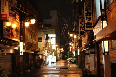 Lookazz - > A rainy night in Asakusa, Tokyo

#dzaponialokaca <==== czarnolistuj 

...