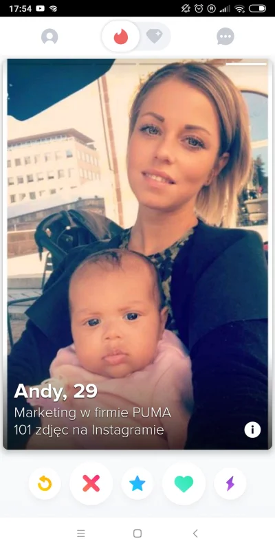 w.....r - Siedzę sobie na delegacji w Niemczech, no to cyk #tinder żeby mieć towarzys...