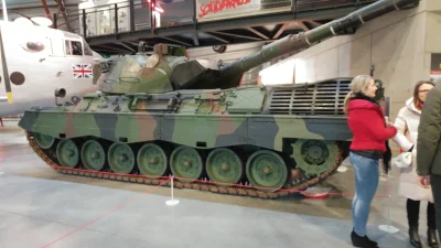 muchabzz - @Piaseczyniak a ja za tydzien byc moze kolejny raz do tank museum bovingto...