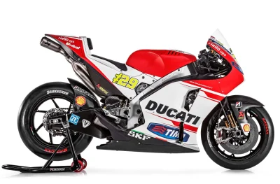 n.....y - #motocykle #ducati
Czy jest na sali kumpel co ogarnia temat ducati? Mam ki...