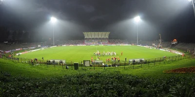 slawomirpartykacompl - Bardzo lubimy stadion i sam klub (team soccertrip365.com) wedł...