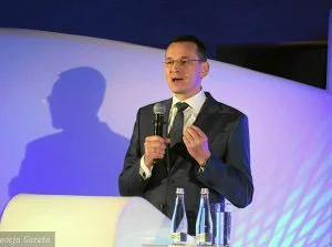 Zdejm_Kapelusz - Morawiecki zachęca w Londynie do powrotu. "W Białymstoku jest dużo t...