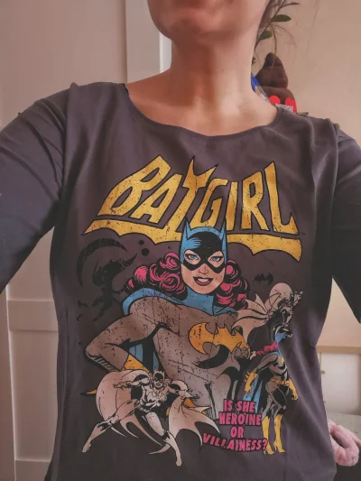 batgirl - Szukałam fajnej koszulki z Batgirl już od dawna - albo cena zaporowa, albo ...