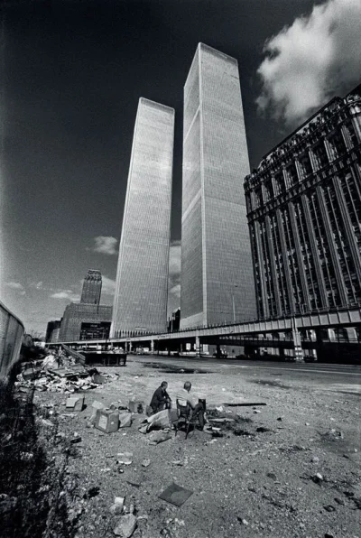 syn_admina - bezdomni w cieniu bliźniaczych wież. NY 1975
zapraszam do obserwowania ...