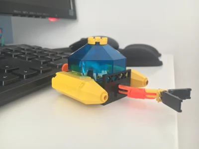 j2e_programmer - Kto miał taki bieda set z aquazone?

#lego