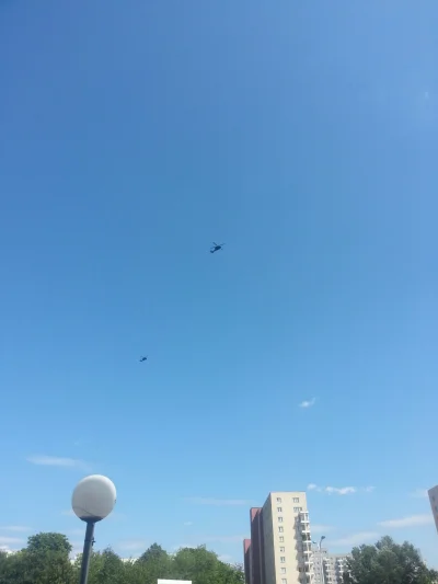 Maxioo - dwa black hawki nad warszawskim służewiem #smiglowce #lotnictwo