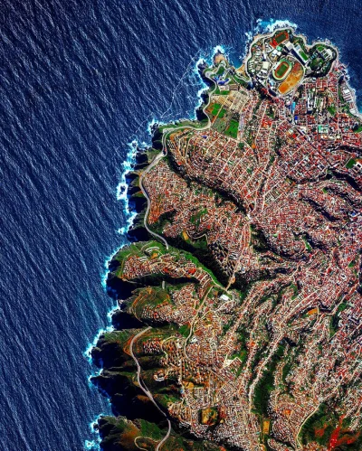 notdot - #earthporn
Valparaíso, Chile
