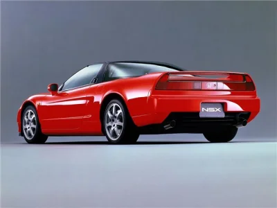 Jasiu780 - @Yolocaust: Honda NSX (｡◕‿‿◕｡)
A z nowszych to Alfa Romeo Giulia Quadrifo...