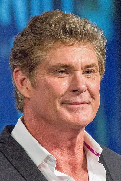 b.....4 - Szybko, plusujcie starego Dejwida zanim umrze 
#weirdcontent #hasselhoff