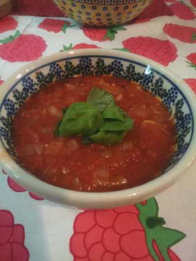 kwiatencja - Oj mireczki taka zupa pomidorowa to niebo (｡◕‿◕｡)
#gotujzwykopem #foodpo...