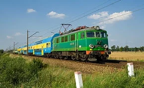 controll - U nas są tak dobre lokomotywy, że jeżdżą po dziś dzień, taka zasługa PRL-u...