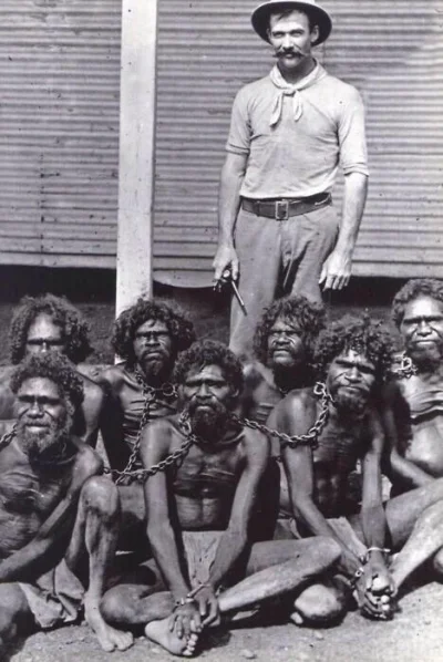 A.....i - Jeszcze w latach 60' w Australii Aborygeni- rdzenni mieszkańcy tego kontyne...